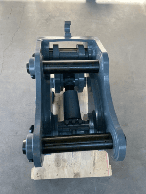 Квик-каплер механический (редукторный) DGM-200 Doosan DX200 (80/334/447) GreatRoky