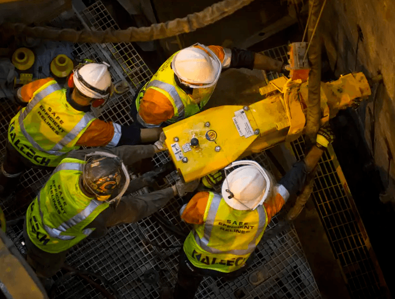 Гидромолот для выбивания болтов футеровок THUNDERBOLT 1500