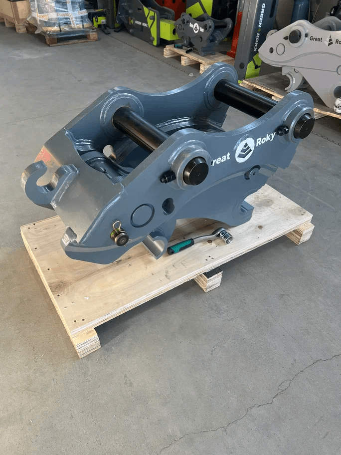 Квик-каплер механический (редукторный) DGM-200 CAT 320 (80/311/445) GreatRoky