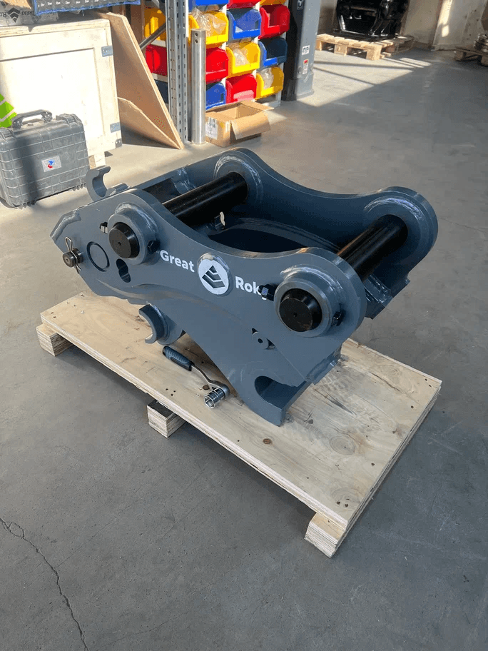 Квик-каплер механический (редукторный) DGM-300 Doosan DX300 (90/401/510) GreatRoky